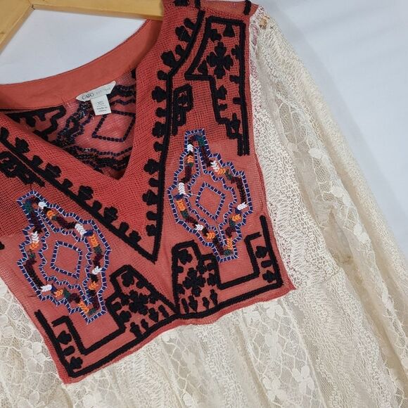 Cato White Casablanca Embroidered Lace Top - Picture 5 of 11